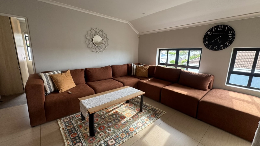 1 Bedroom Property for Sale in Woodstock Western Cape